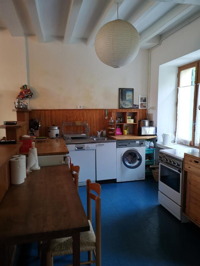 Gite Des Petites Ruelles : Familial Et Chaleureux Trôo Eksteriør bilde